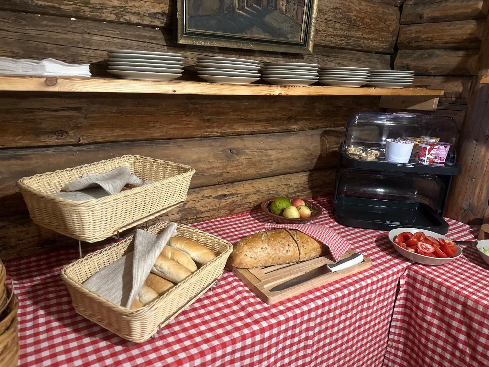 Gazdovsky Dvor B&B S Mini Wellness Bešeňová Екстериор снимка